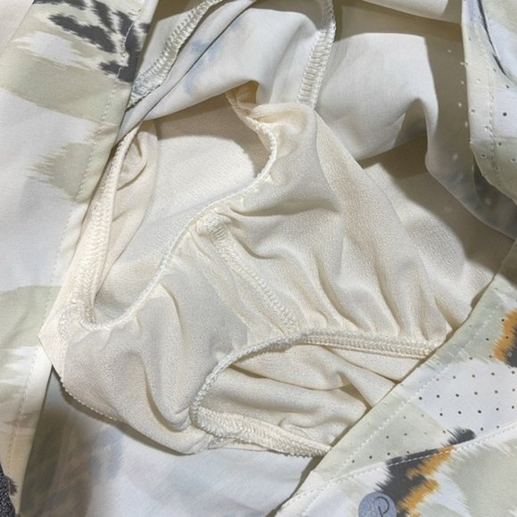 CALIA Women's Mid Rise Infinity Run Short - Picture 14 of 14